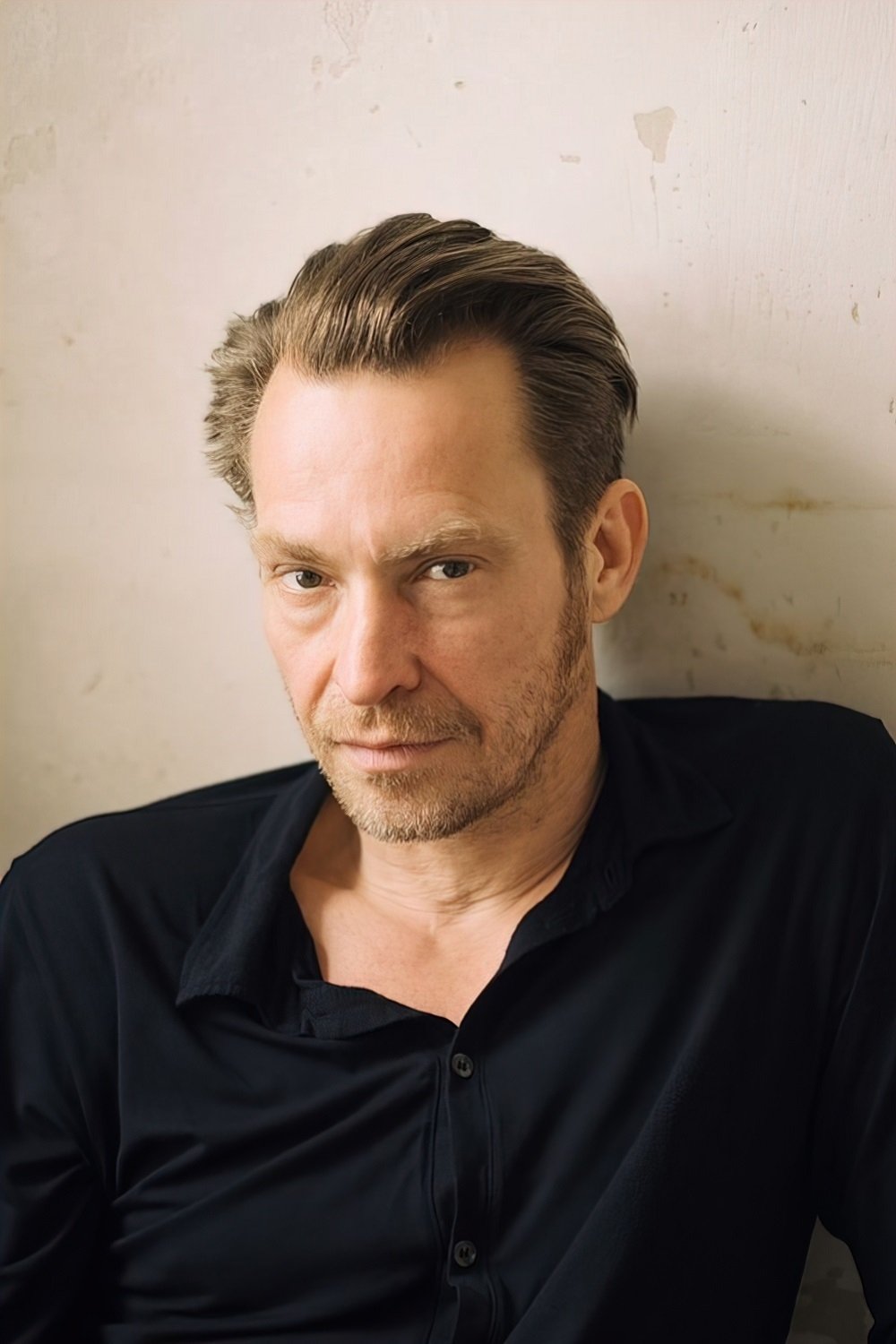 Manuel Harder backdrop