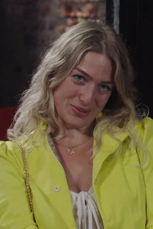 Jasmine Jaspers backdrop