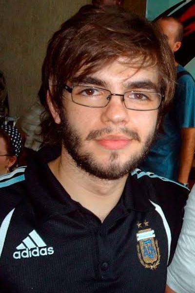 Fábio Lucindo backdrop