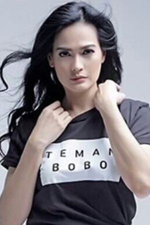 Herfiza Novianti backdrop