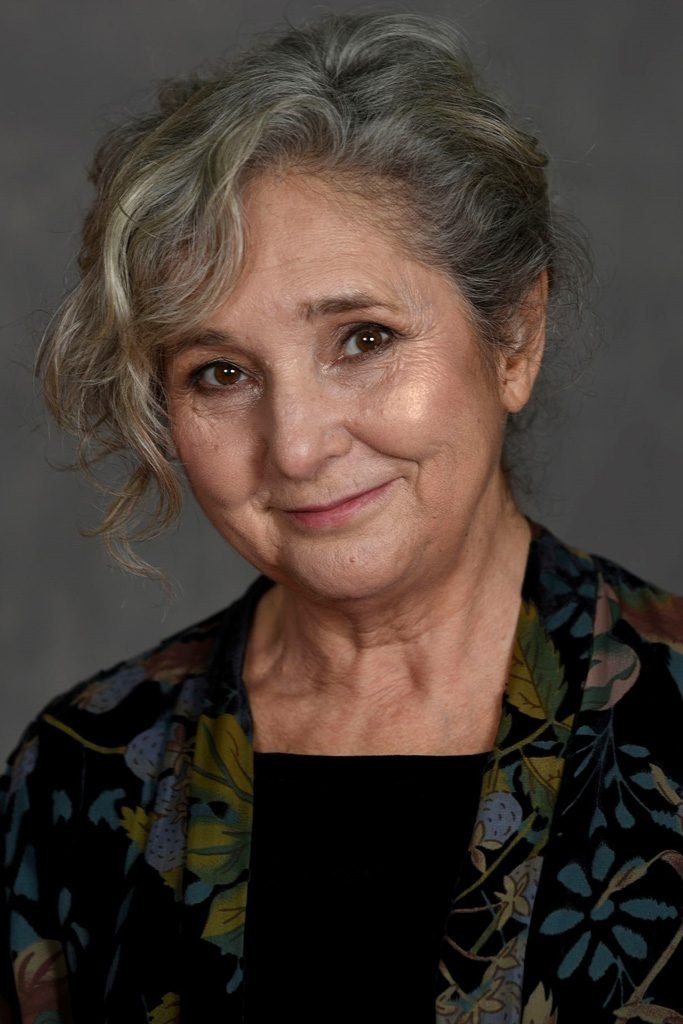 Ascen López backdrop