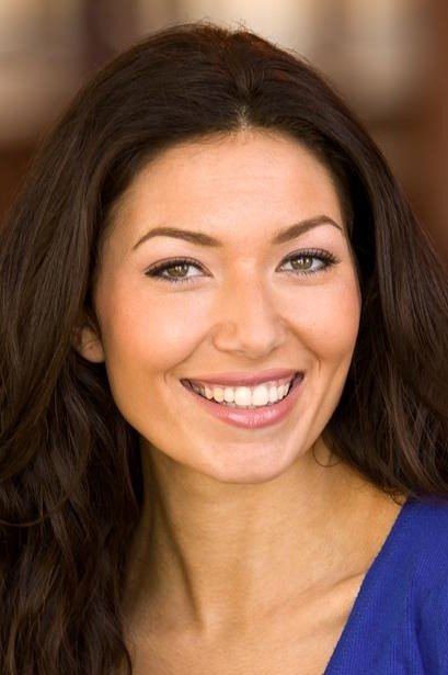 Sarah Alami backdrop