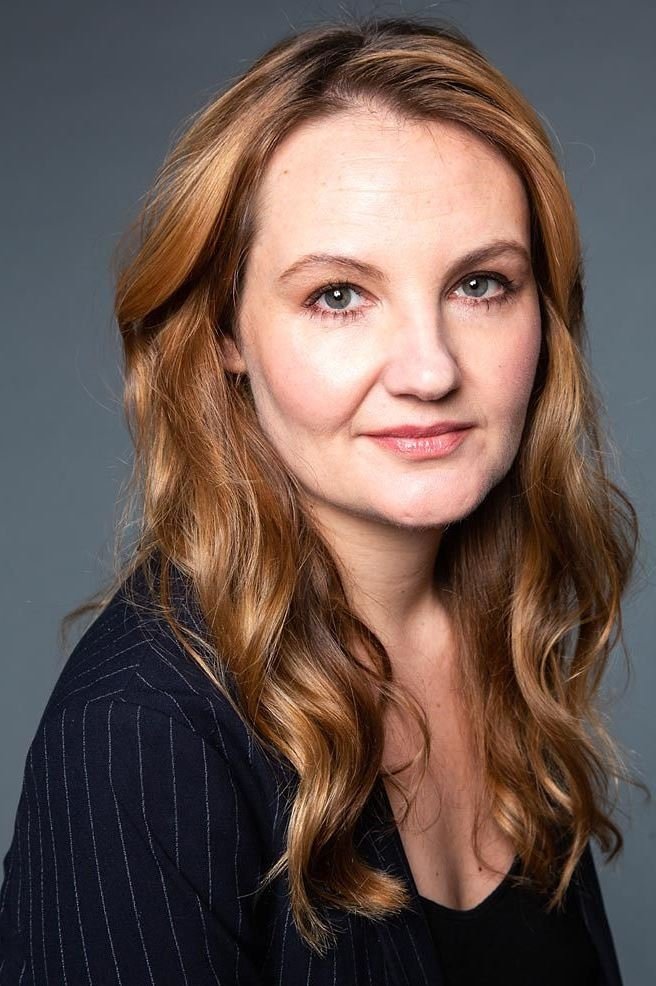 Gina Costigan backdrop