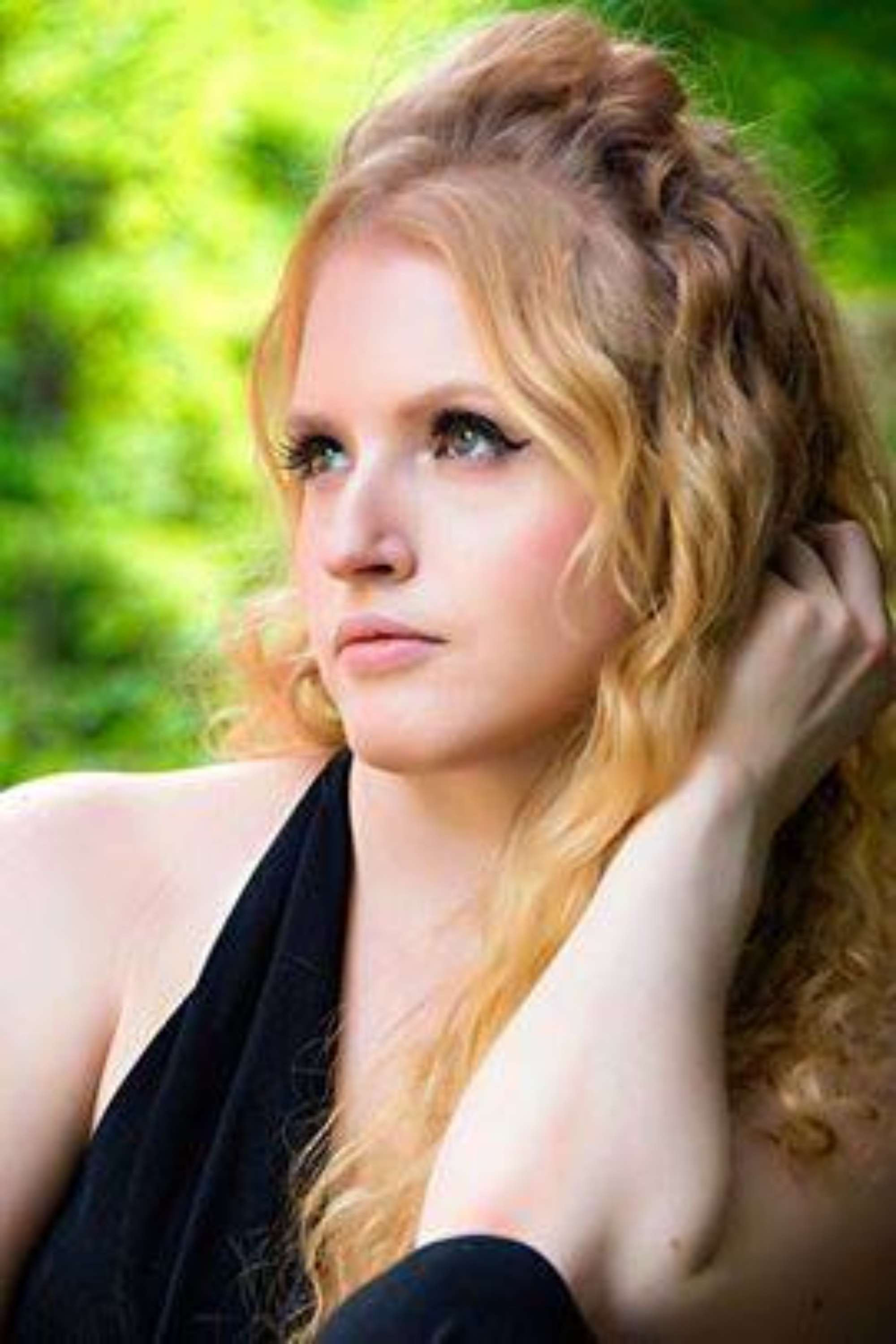 Greta Volkova backdrop