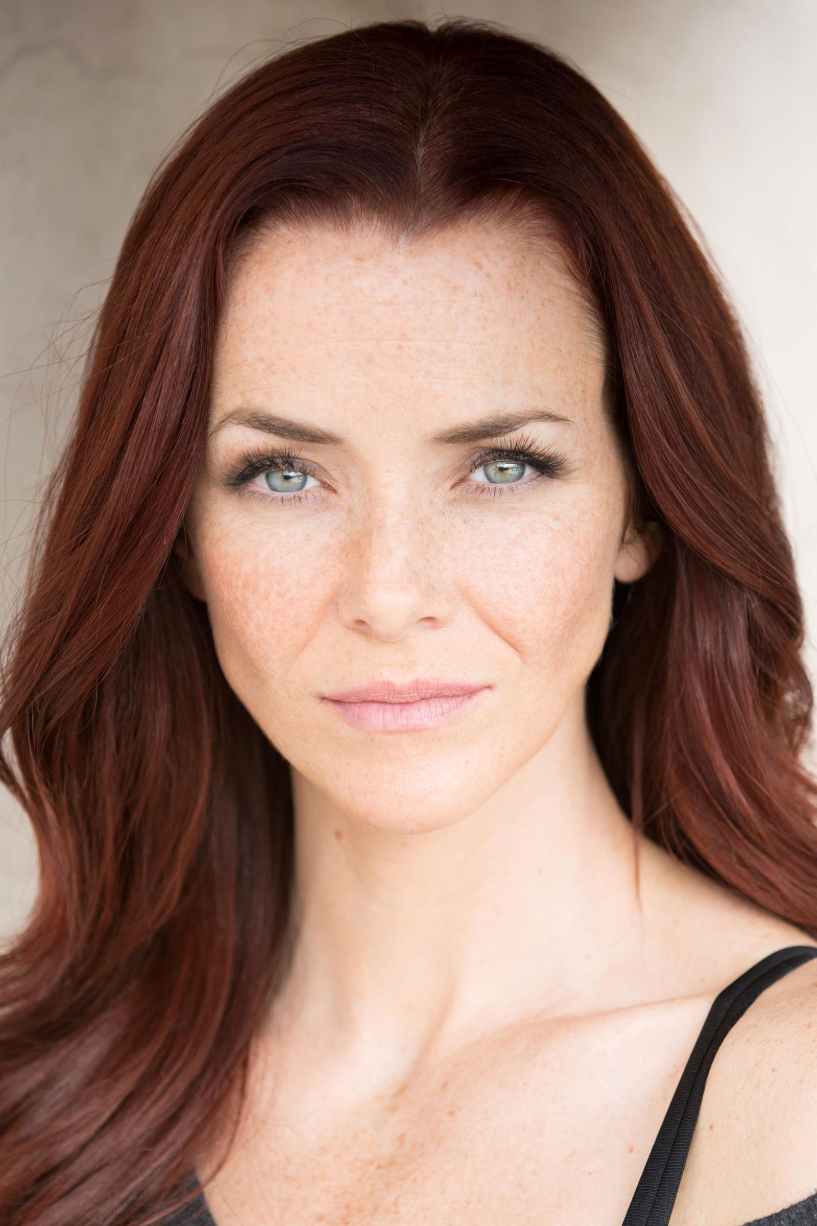 Annie Wersching backdrop