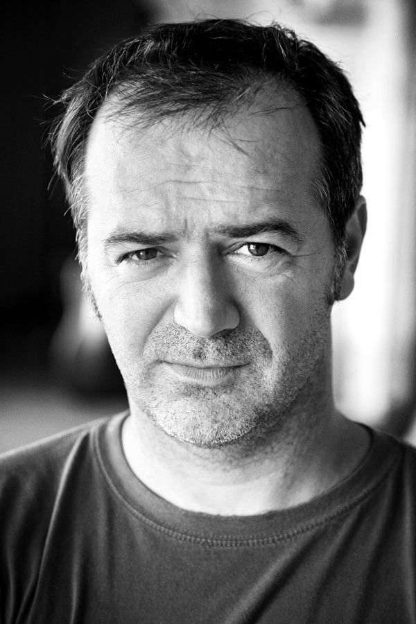 Frédéric Pelle backdrop