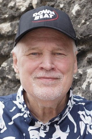 Tõnu Naissoo backdrop