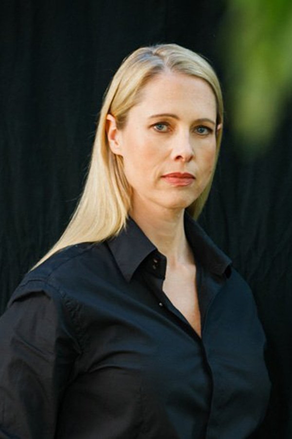 Anna Gabler backdrop