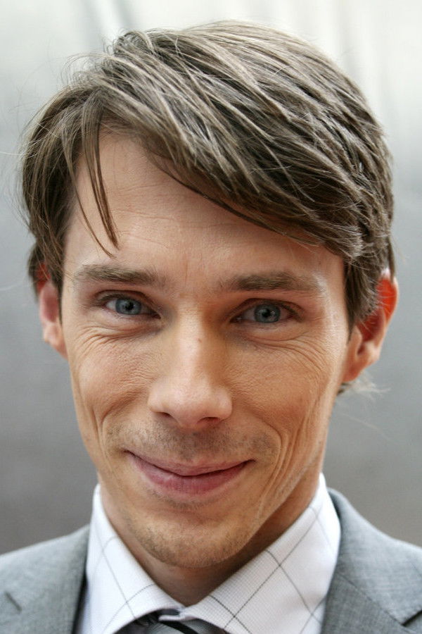 Ola Lindholm backdrop