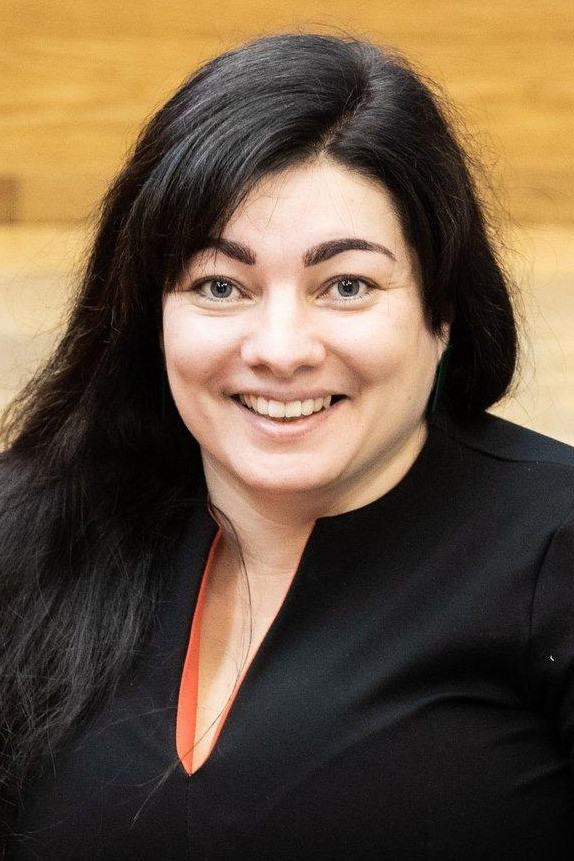 Elen Lotman backdrop