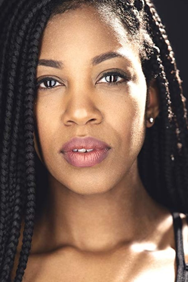 Marinda Anderson backdrop