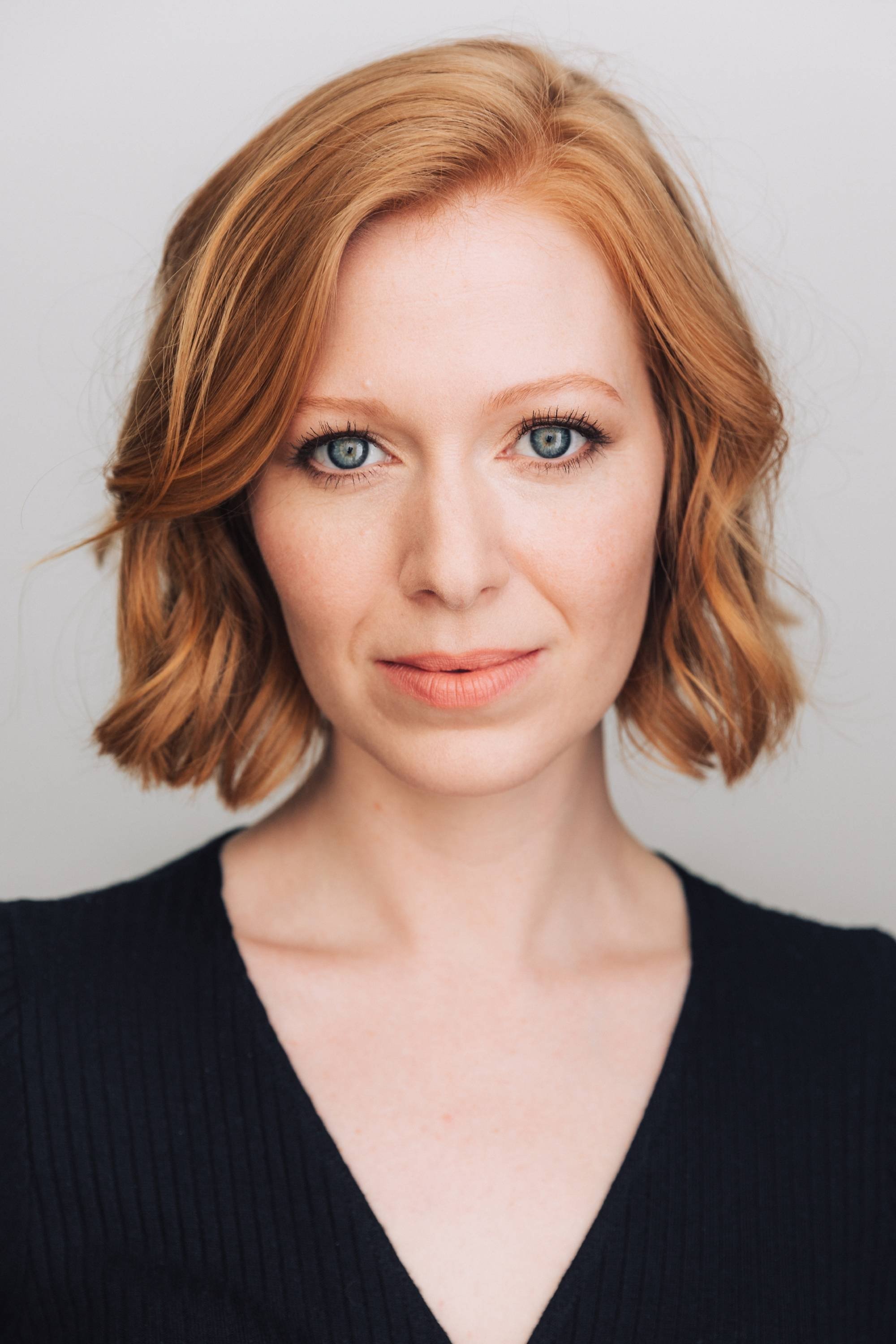 Frances Eve backdrop