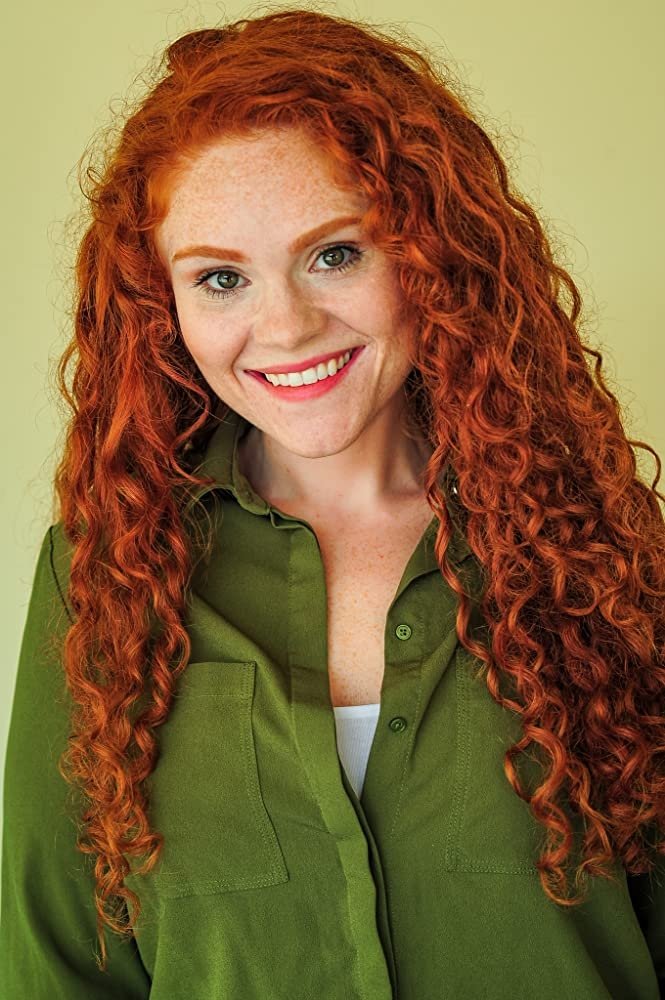 Catherine Dee Holly backdrop