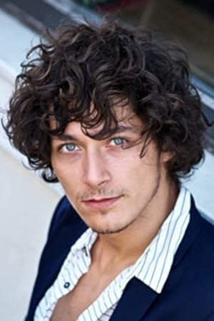 Noa Saavedra backdrop