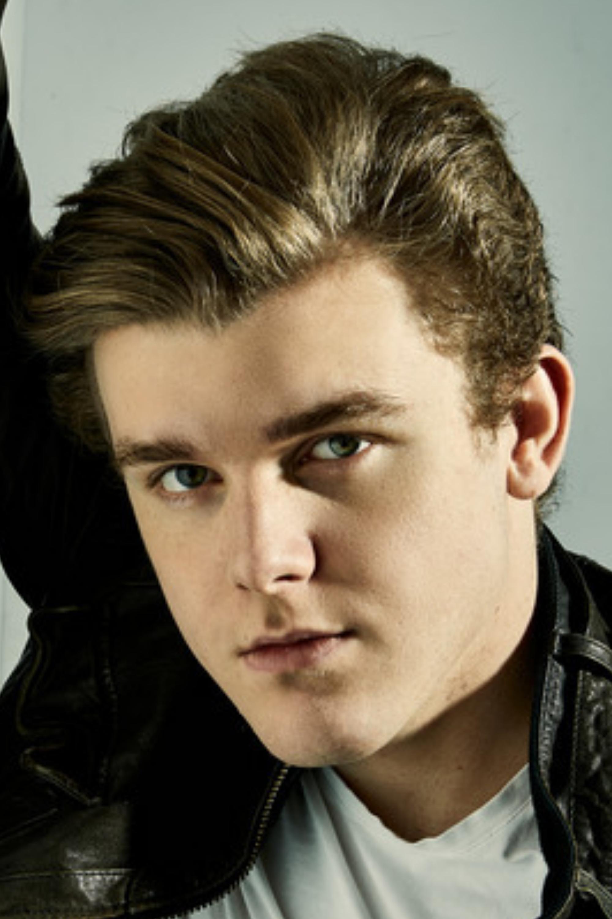 Sean Ryan Fox backdrop