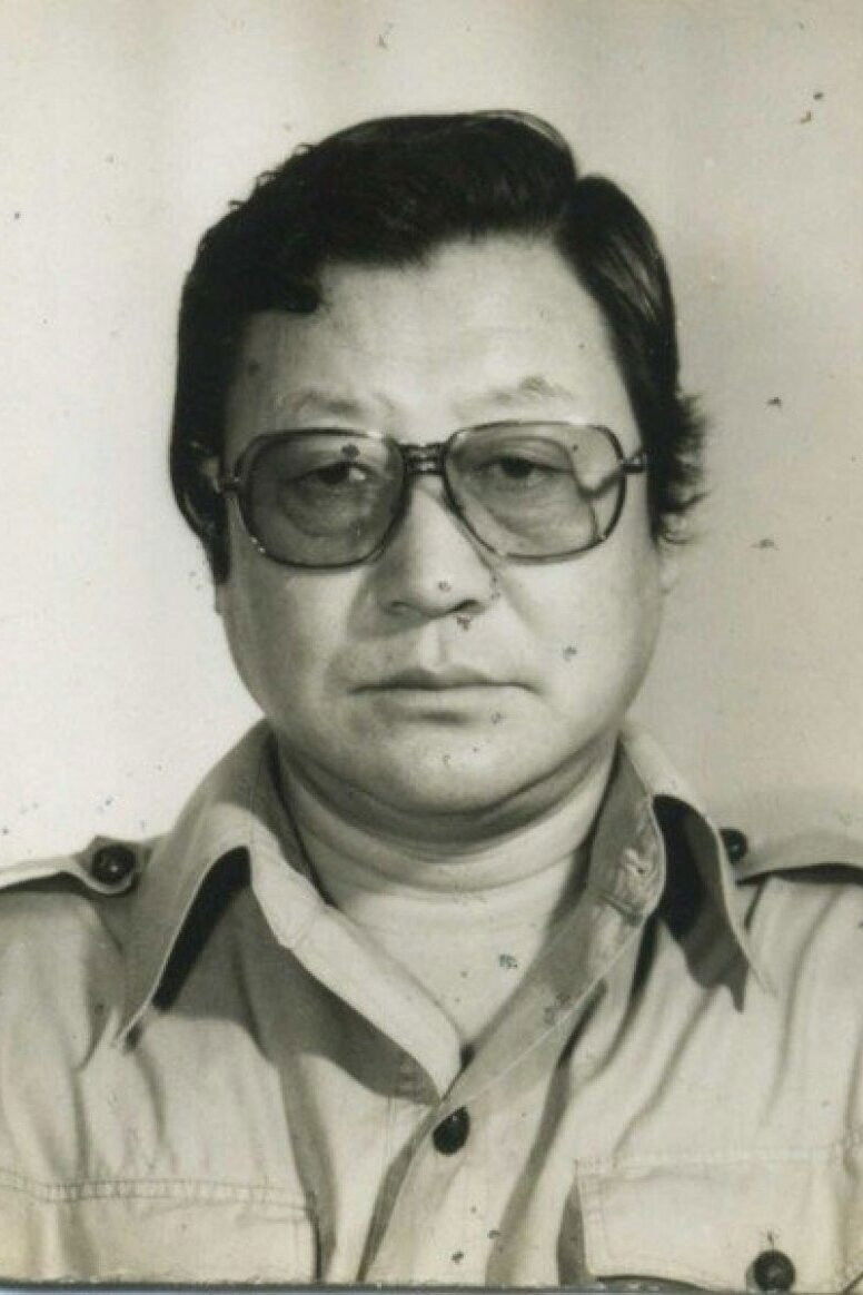 Park Jong-ho backdrop