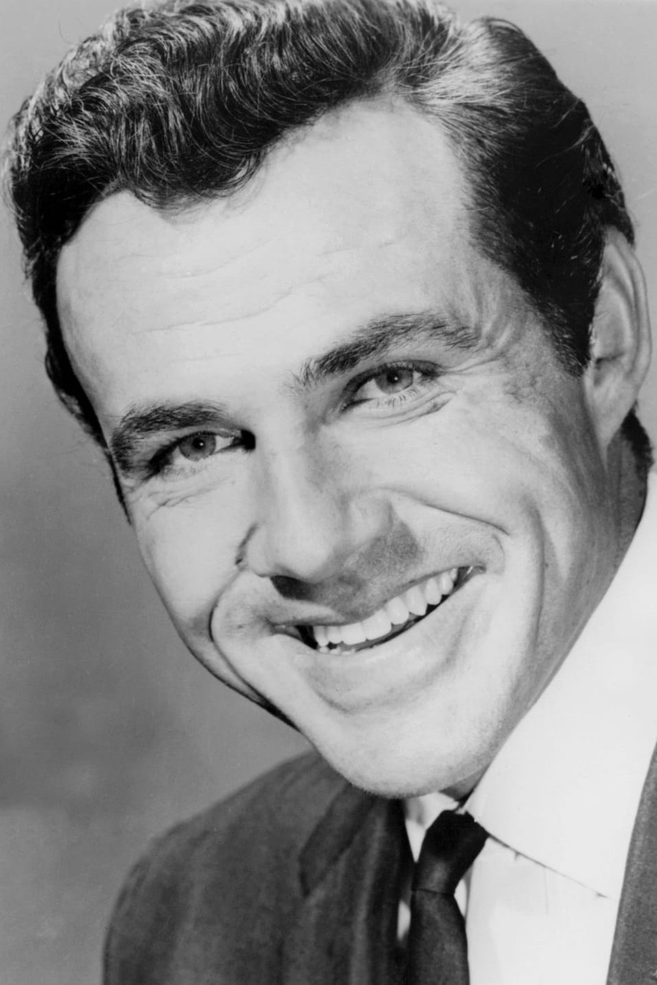 Rhodës Rizon backdrop