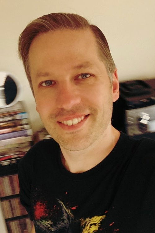 Paul Trigwell backdrop