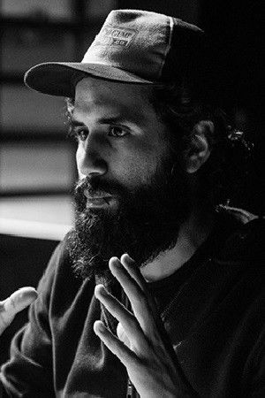 Germán Tejada backdrop