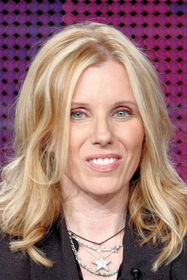 Claudia Lonow backdrop