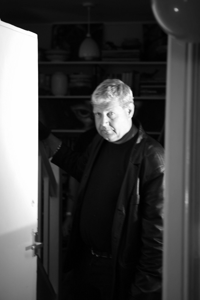 Graham Winston-Peters backdrop