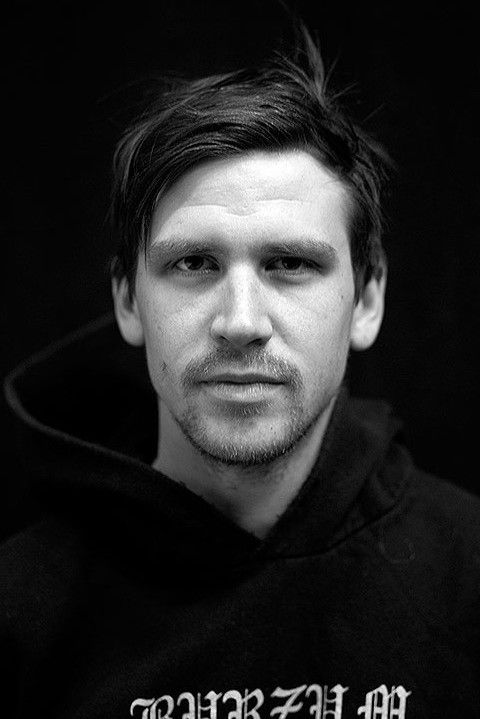 Hendrik Kaljujärv backdrop