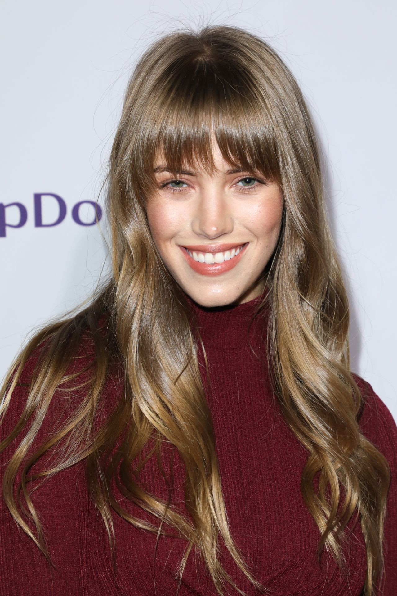 Rachel Faulkner backdrop