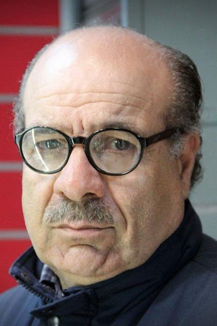 Taoufik El Bahri backdrop