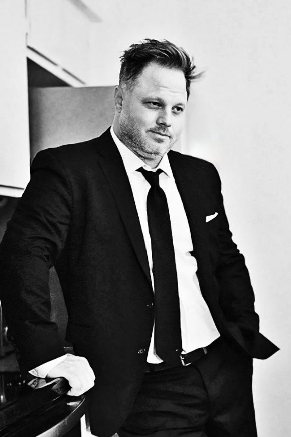 Kurt Finney backdrop