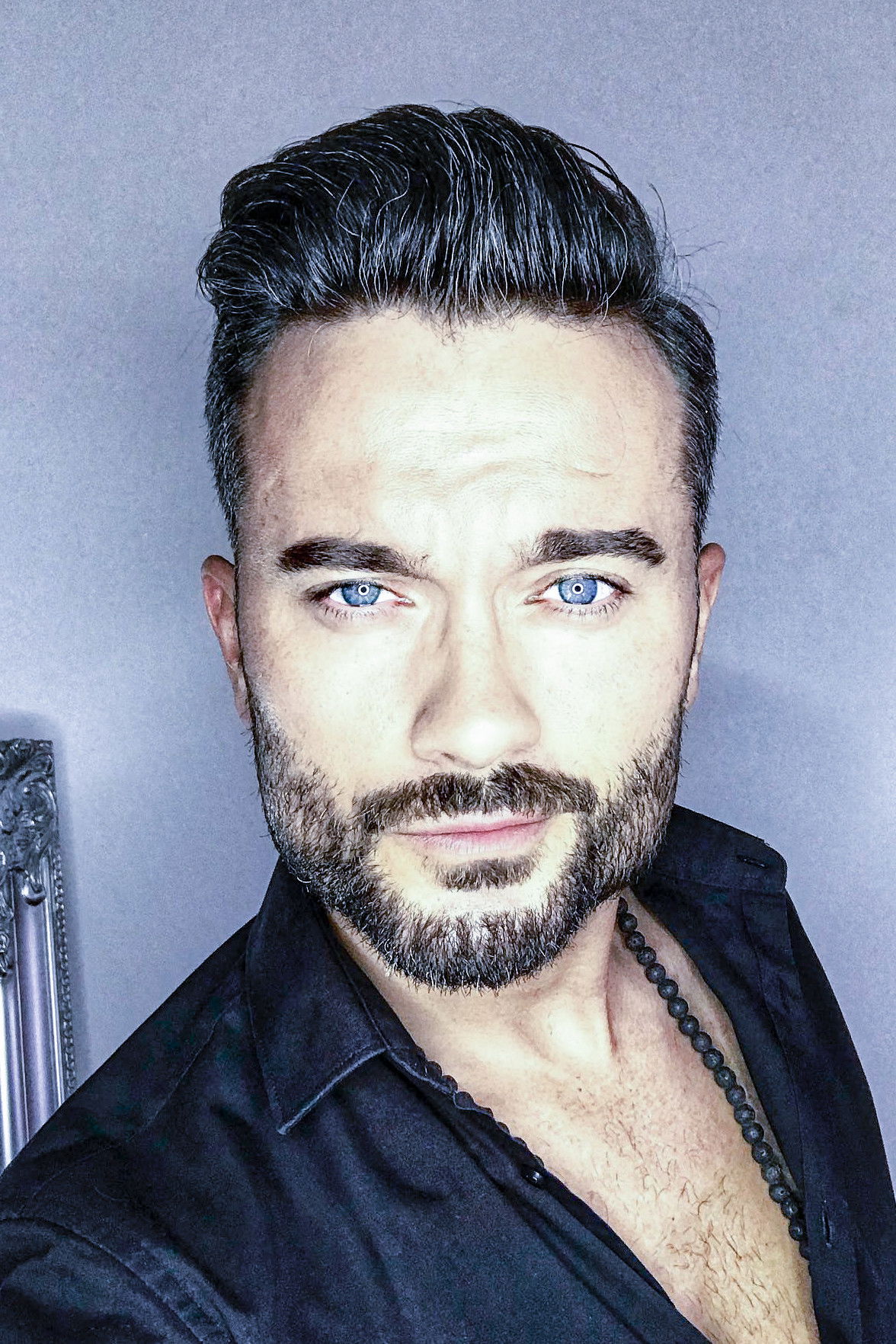 Jan Havlovic backdrop