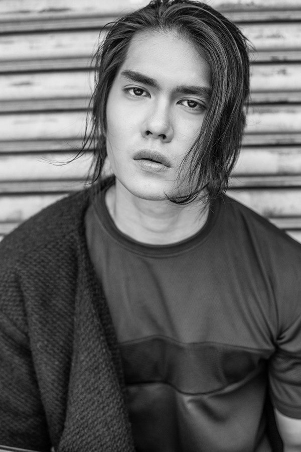 Yuki Sakamoto backdrop