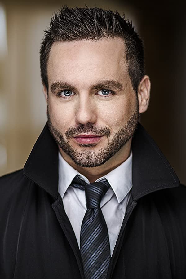 Sebastian Deery backdrop