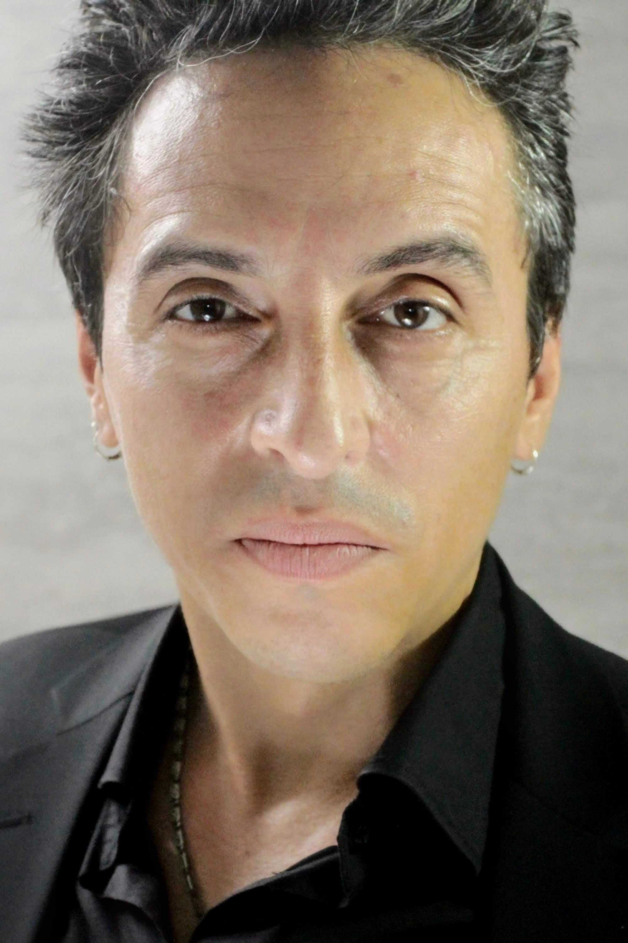 Eddie Díaz Rivera backdrop