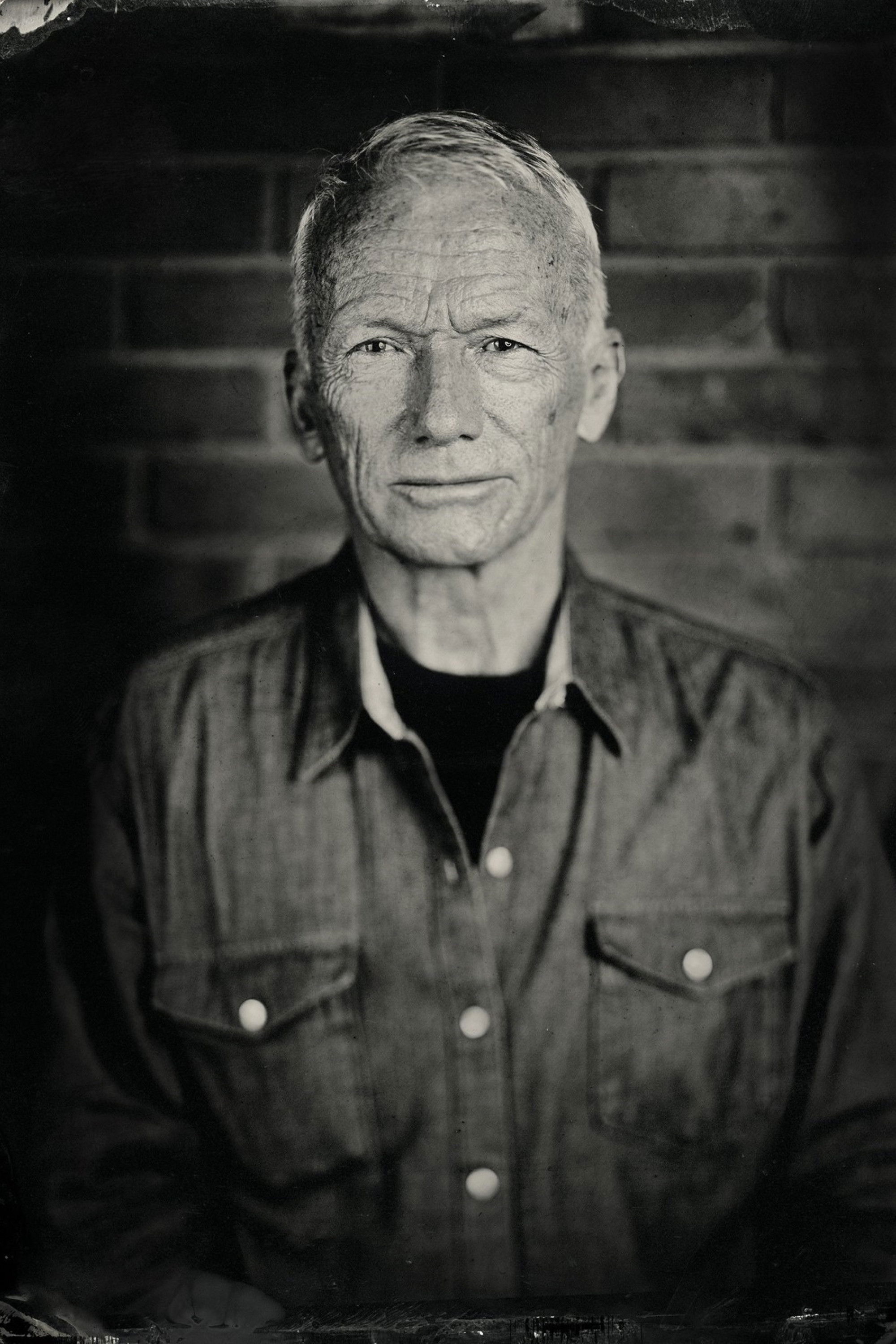 Nikodem Wołk-Łaniewski backdrop