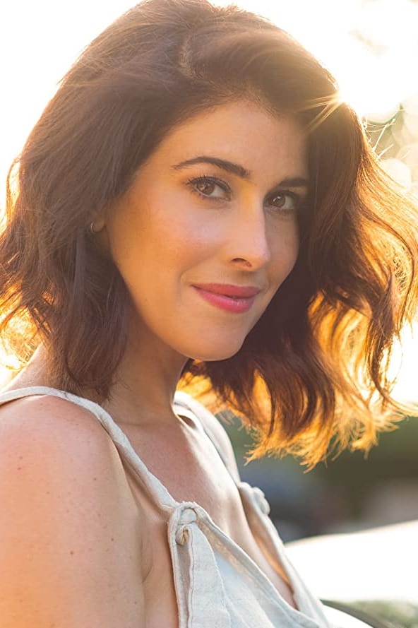 Krizia Bajos backdrop