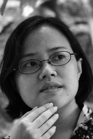 Mandy Marahimin backdrop