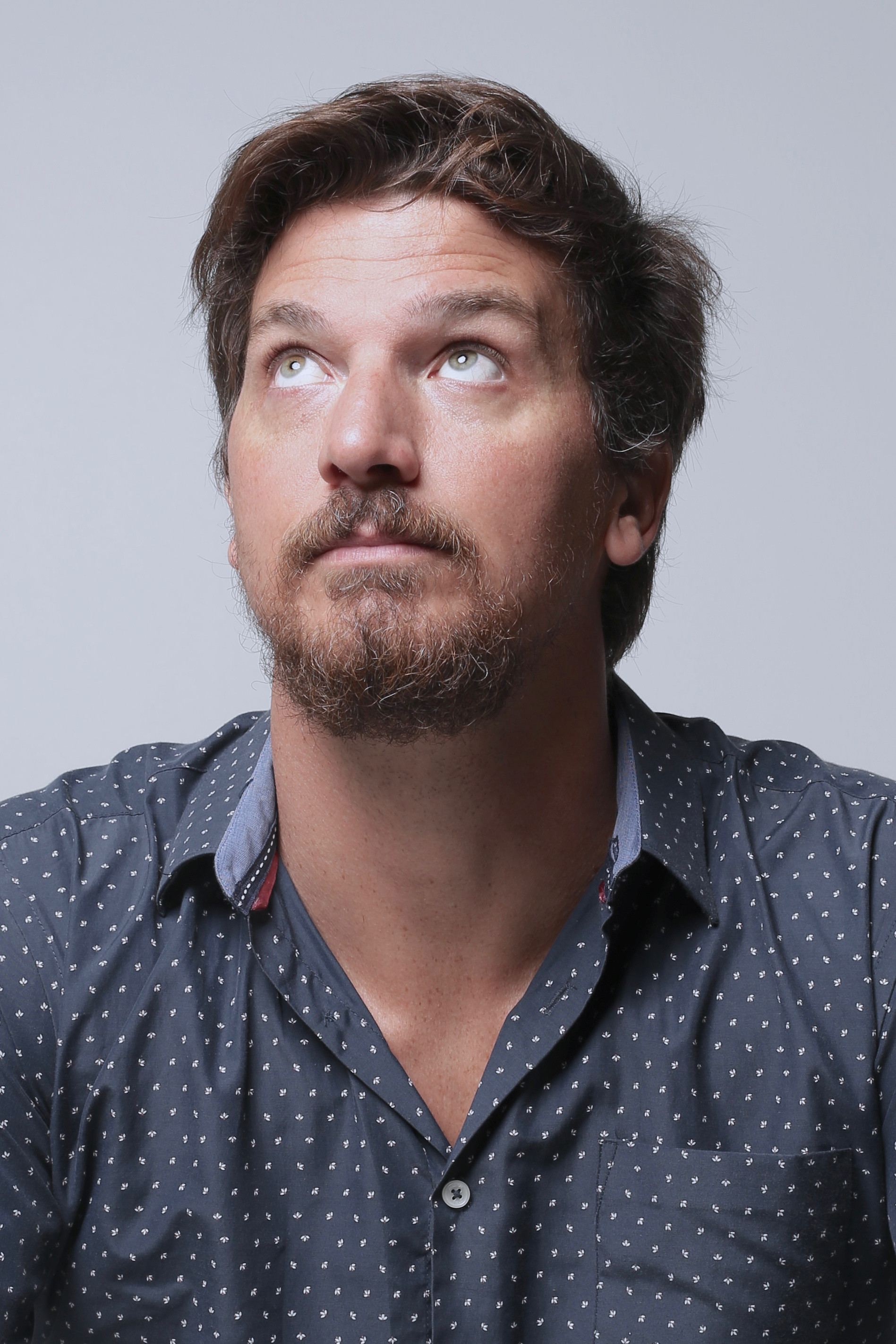 Emiliano Cunha backdrop