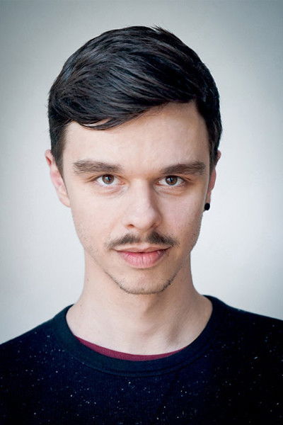 Maurice Hübner backdrop