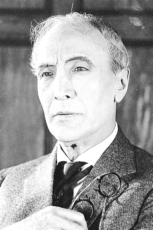 Stephen Grattan backdrop