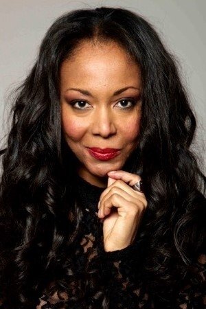 Ira Fronten backdrop