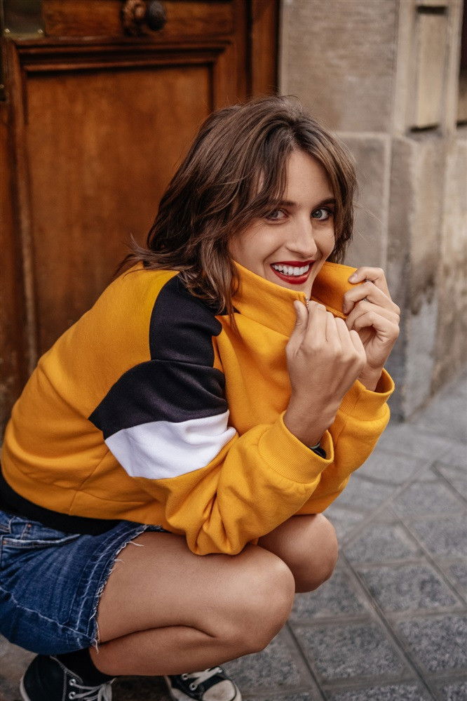 Félixe de Becker backdrop