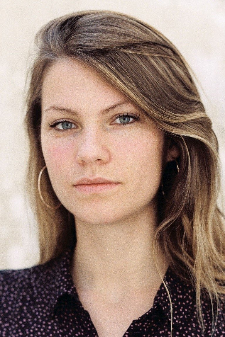 Anna Bullard backdrop