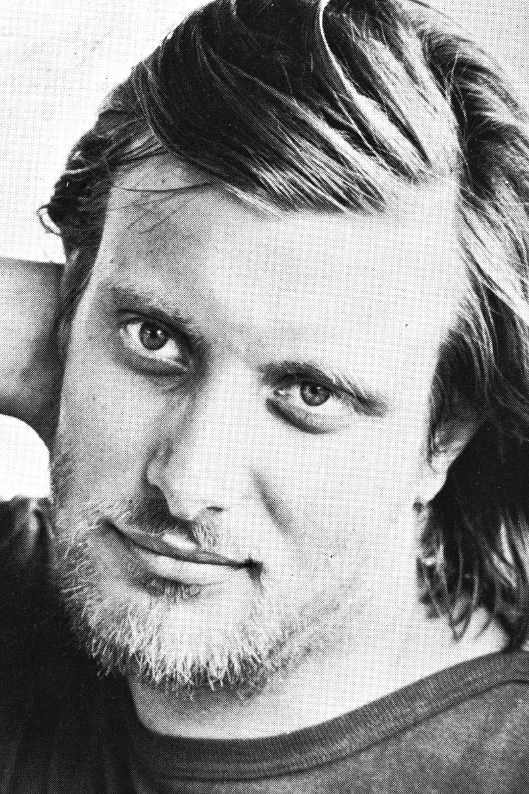 Enrico Manera backdrop