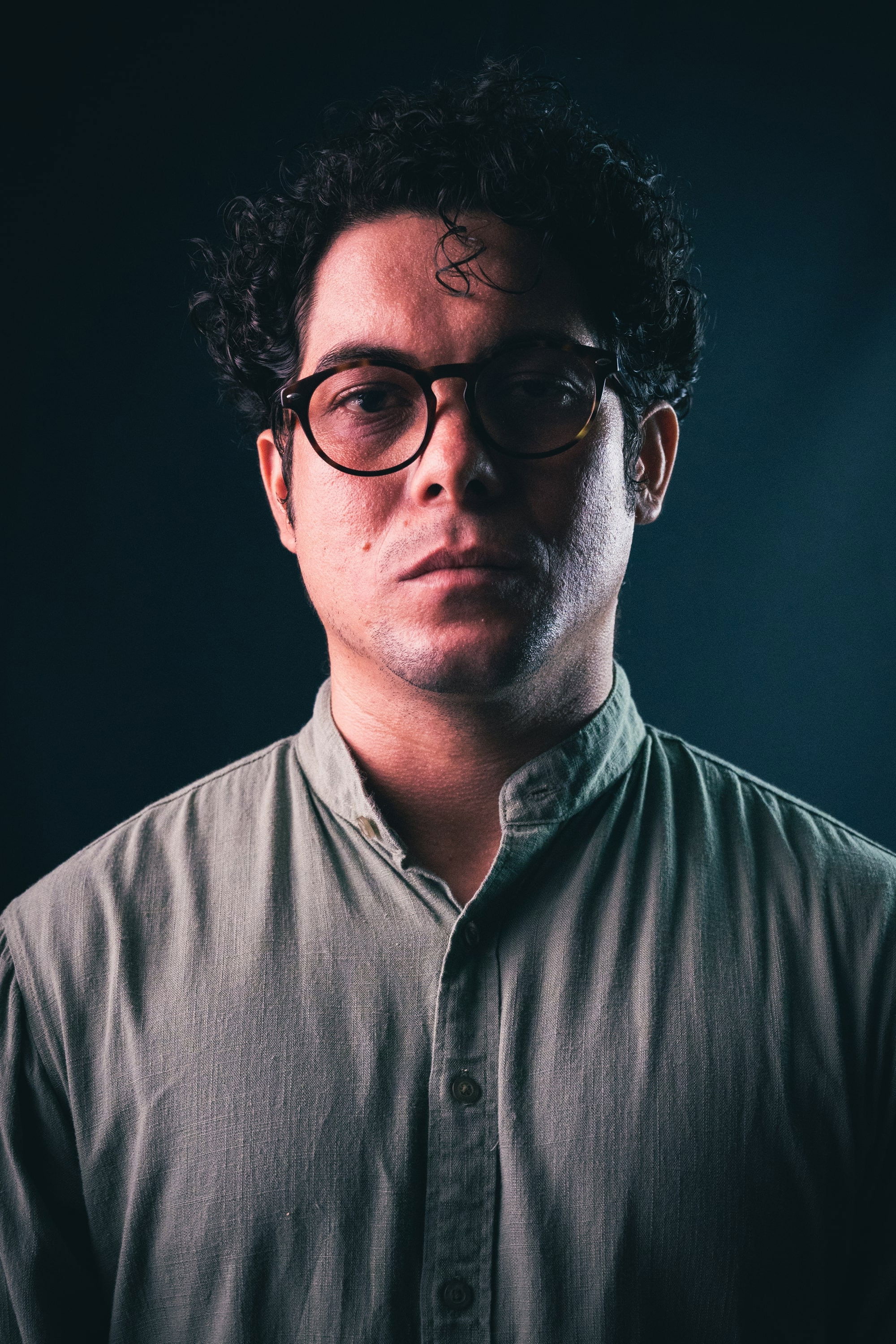 Edwards A. Martínez Cruz backdrop