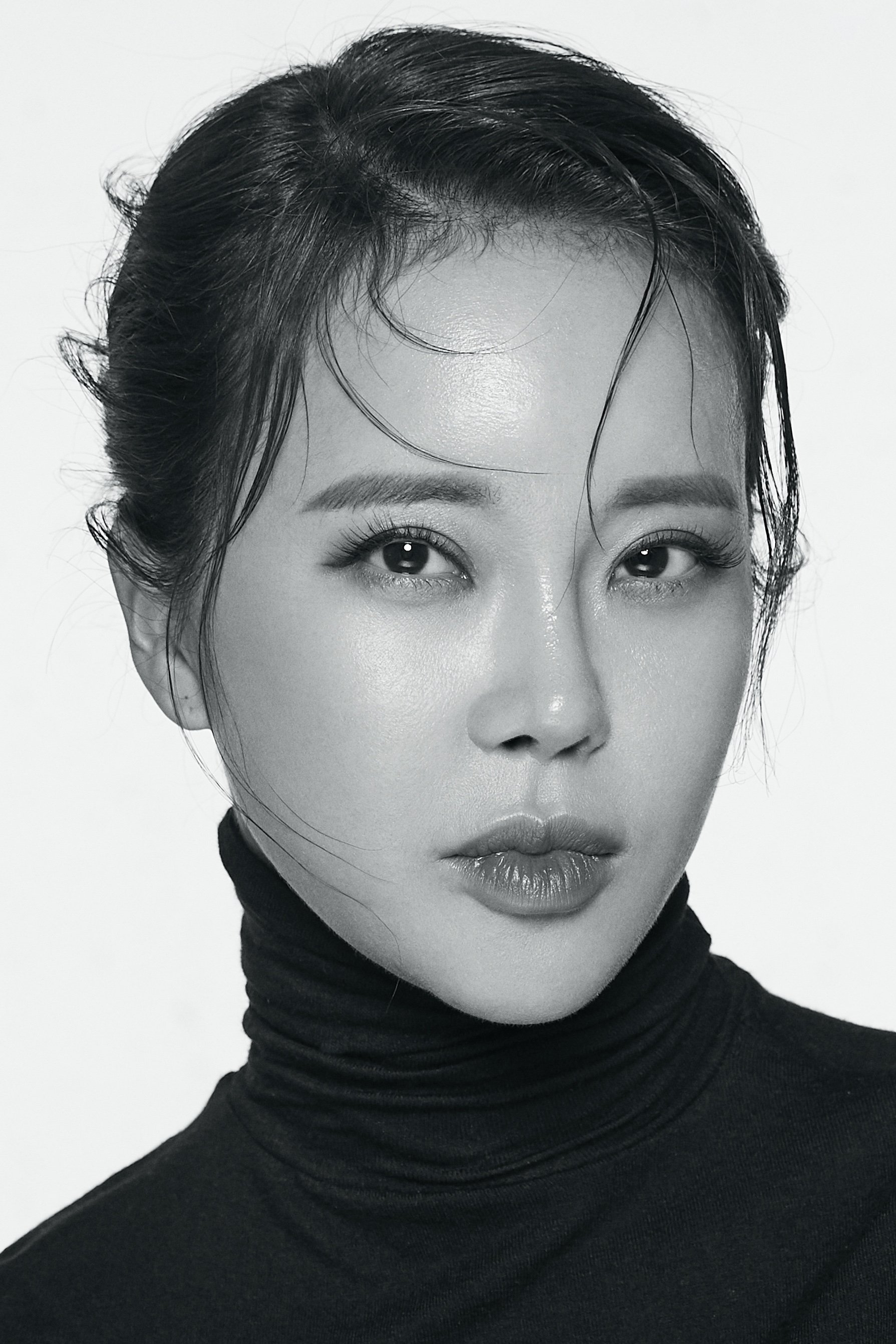 Baek Ji-young backdrop