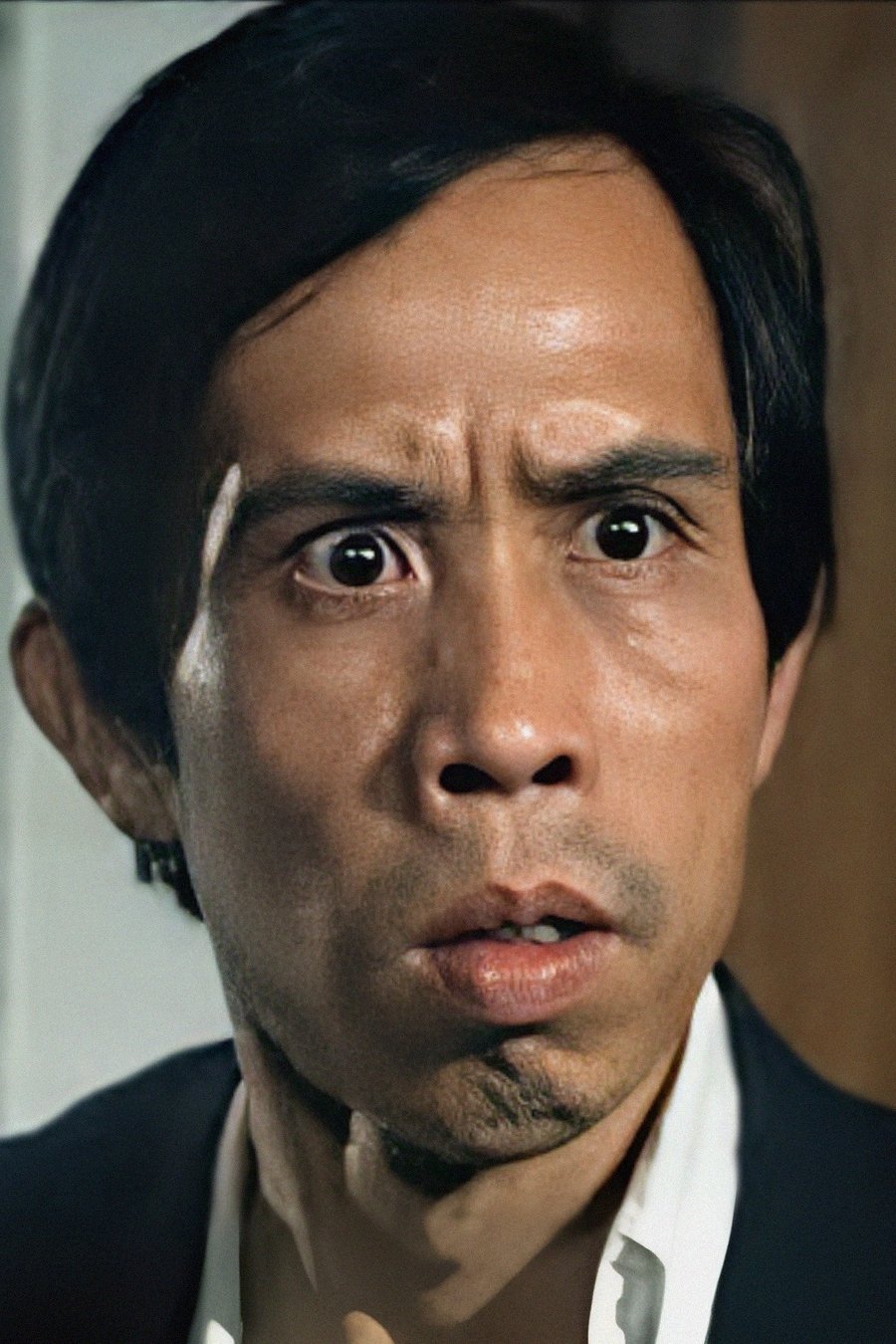 Chan Kim-Wan backdrop