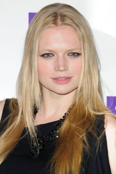 Katia Elizarova backdrop