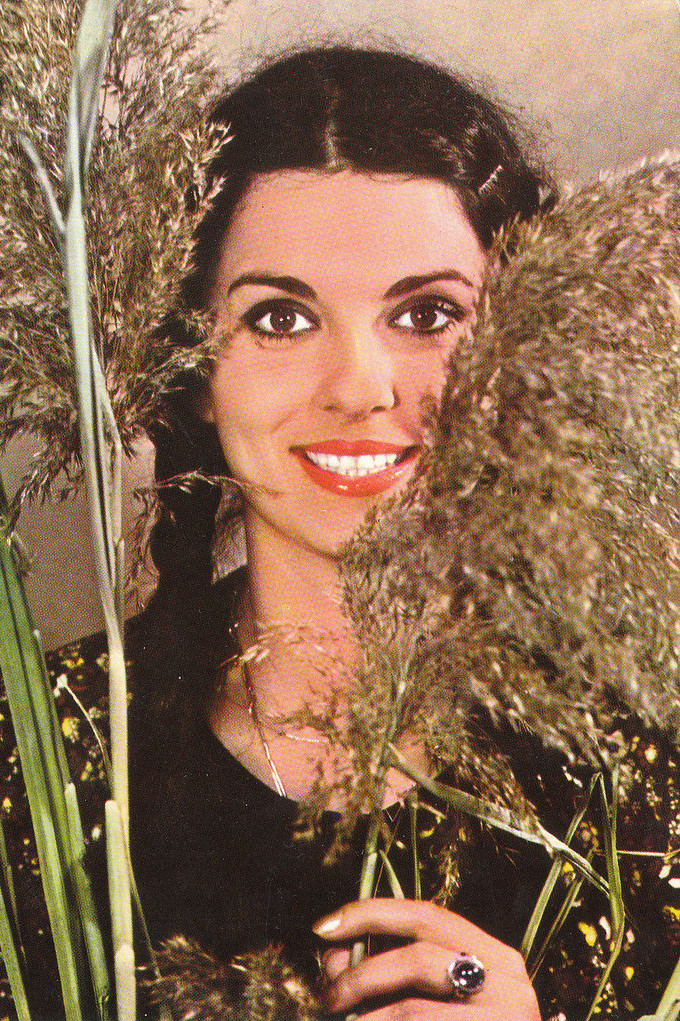 Florina Luican backdrop