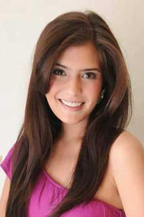 Carissa Putri backdrop