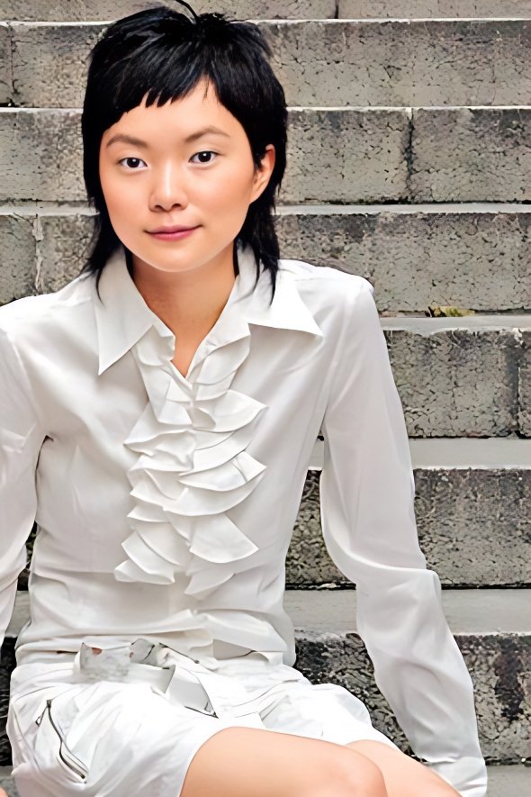 Vanesia Chu backdrop